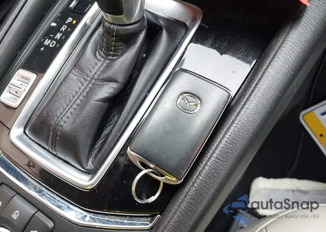 2021 Mazda Cx-5 Touring z USA, uszkodzony, nr VIN JM3KFBCM9M0497788